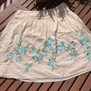 Cute Vintage Looking Floral Skirt